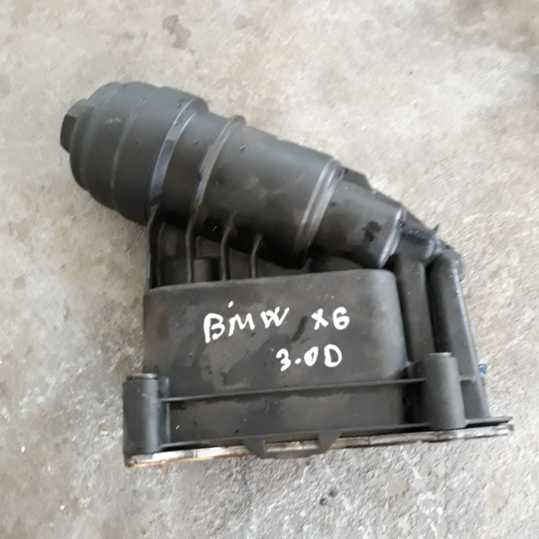 Racitor ulei termoflot BMW X6 E71 3.0 d 245cp An 2012 Cod 8512435