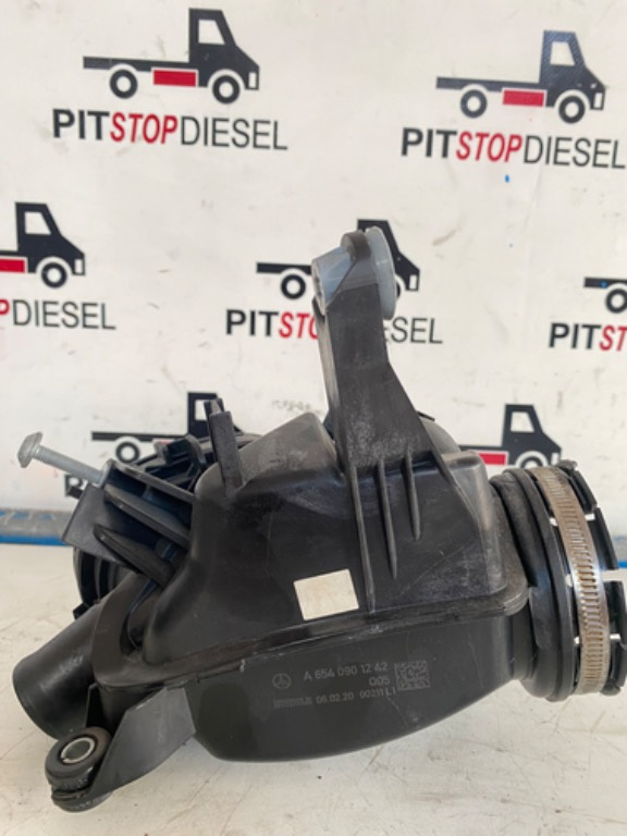 Racord tub admisie Mercedes E class w213 a6540901242 2016 2017 2018 2019 2020 2021 2022