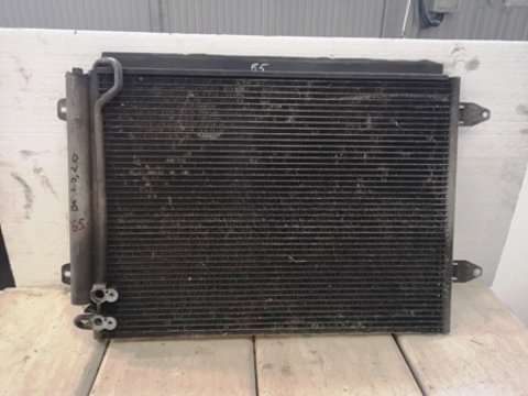 Radiator AC in stare foarte buna Volkswagen VW Passat B6 [2005 - 2010] wagon 5-usi 2.0 TDI MT (110 hp)