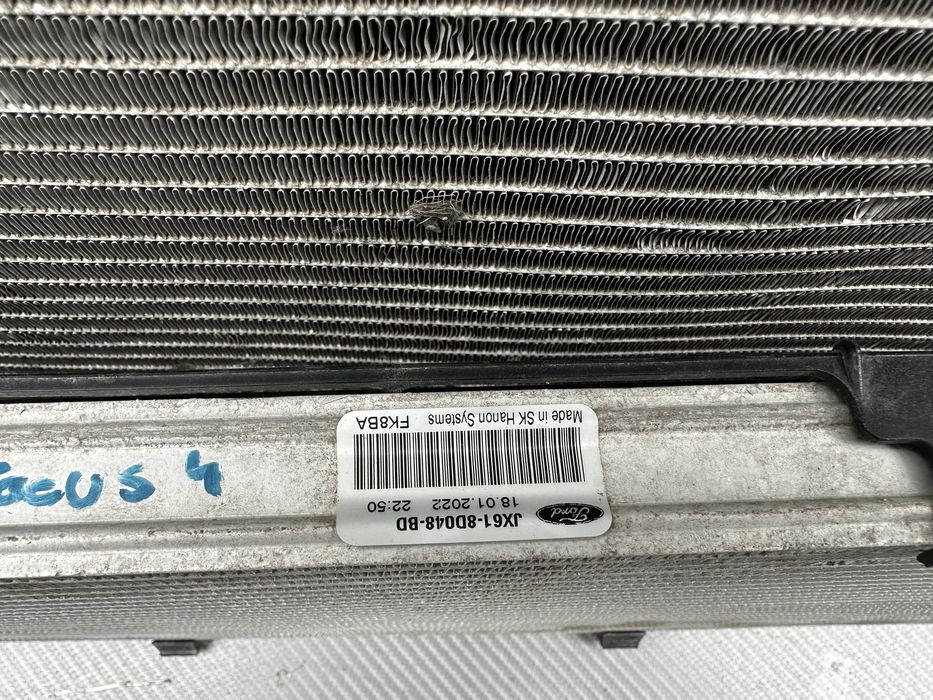 Radiator AC / INTERCOOLER Ford Focus 4 M