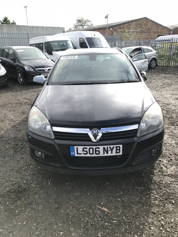 Radiator AC Opel Astra h motor 1.6 benzina Cod motor z16XEP
