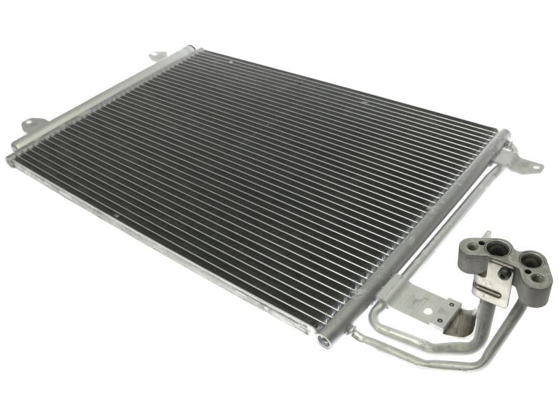 Radiator aer conditionat Audi A3 8P 1.6 E-Poewr 102cp an 2011-2012