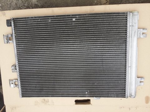 Radiator aer conditionat Dacia Logan 2008-2012