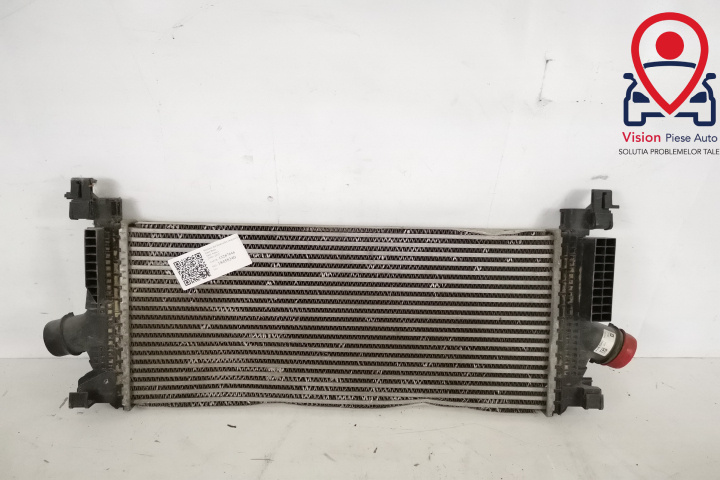 Radiator Aer Intercooler Original In Stare Buna Opel Astra J 2009 2010 2011 2012 Opel Astra J 2009 2010 2011 2012