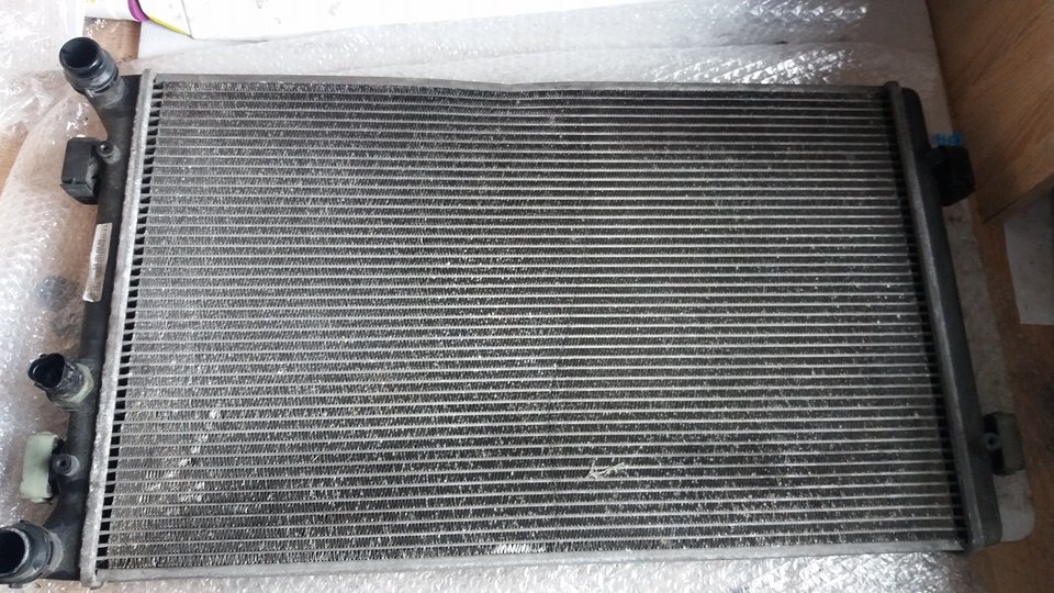 Radiator apa a3 8l vw bora golf 4 seat leon skoda 