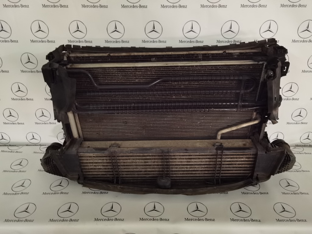 Radiator apa ac intercooler Mercedes w212 euro 5 A2045003603 A2045000054 A204500010