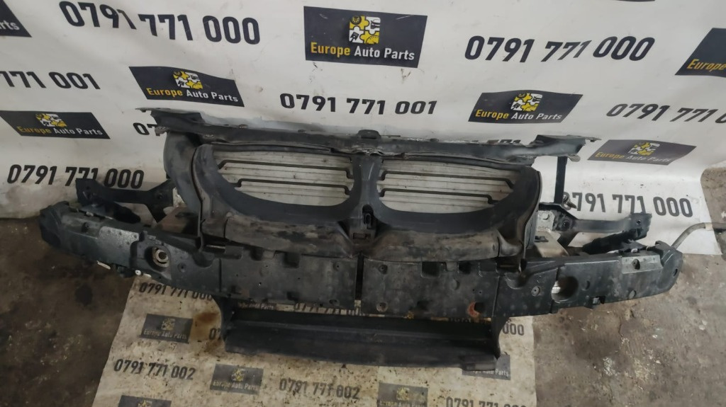 Radiator apa BMW seria 5 E60 2.0 D cod motor N47D20A 177 Cp / 130 Kw ,transmisie manuala,an 2008 cod 7787440