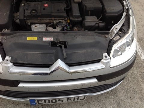 Radiator apa Citroen C4 1,6 benzina, an 2005