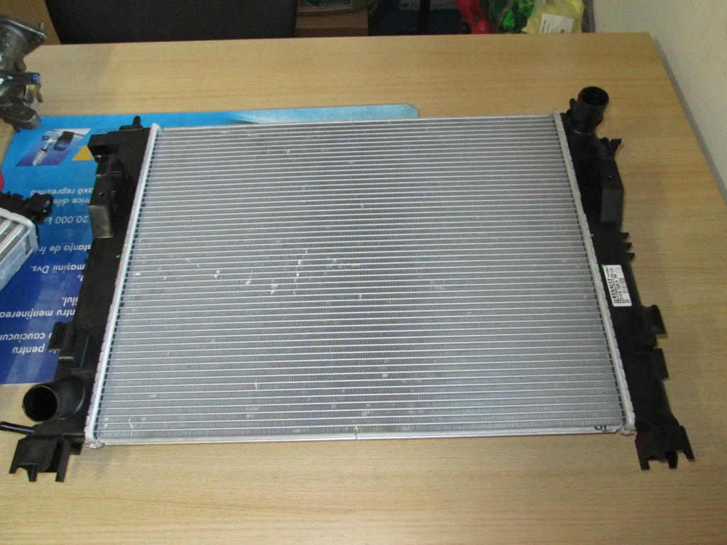 Radiator apa dacia-renault 214107326R / 21410B680A