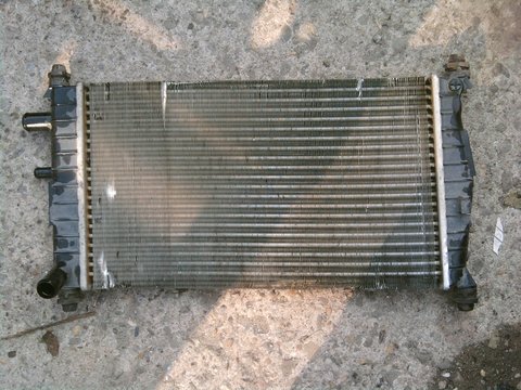 Radiator apa ford fiesta