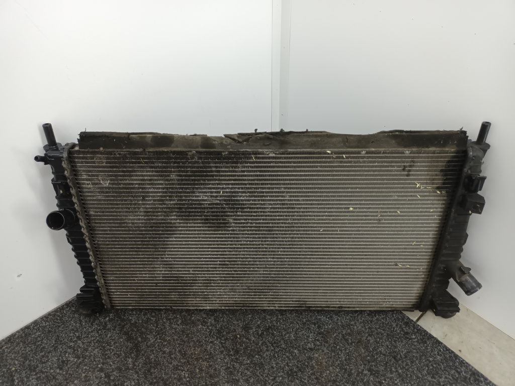 Radiator apa Ford FOCUS 2 G8DB 1.6 TDCI 2004-2012 DezP: 97481