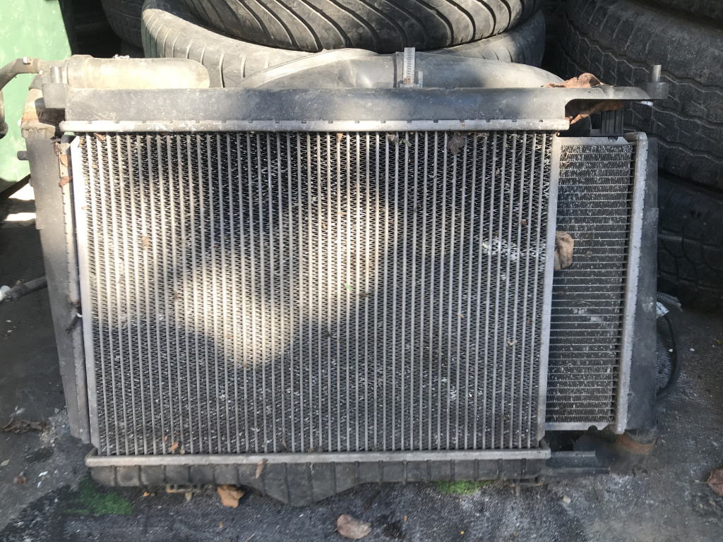 Radiator apa intercooler si electroventi