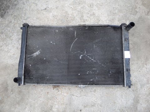 Radiator Apa Kia Carnival din 2004