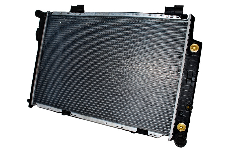 RADIATOR APA ~ MERCEDES-BENZ C-CLASS T-Model (S202) C220  T CDI (202.193) C 200 T D (202.180) C220  T D (202.182) C 200 T CDI (202.194) C 280 T (202.089) 102cp 125cp 197cp 75cp 88cp 95cp 1996 1997 1998 1999 2000 2001 ~ D7M010TT ~ THERMOTEC