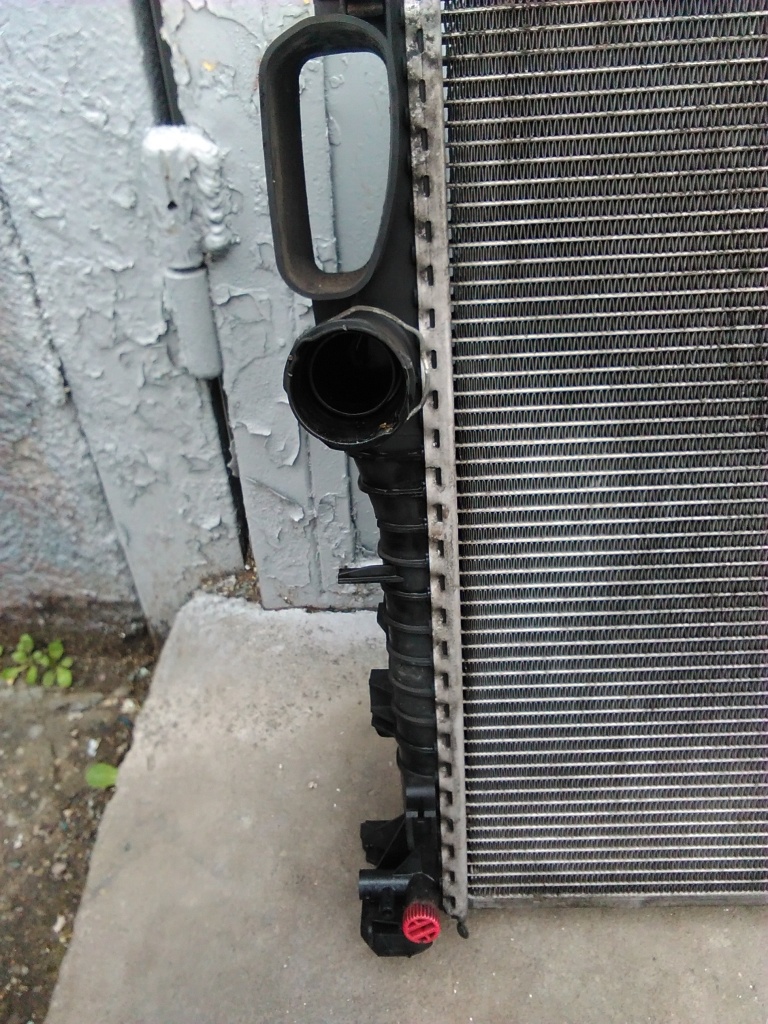Radiator apa mercedes e class w211 2.2 c