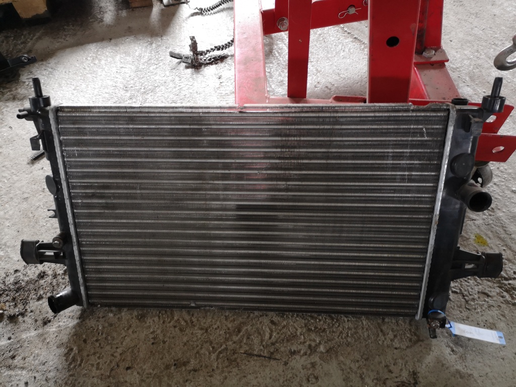 Radiator apa opel astra G, 1.6 benzina