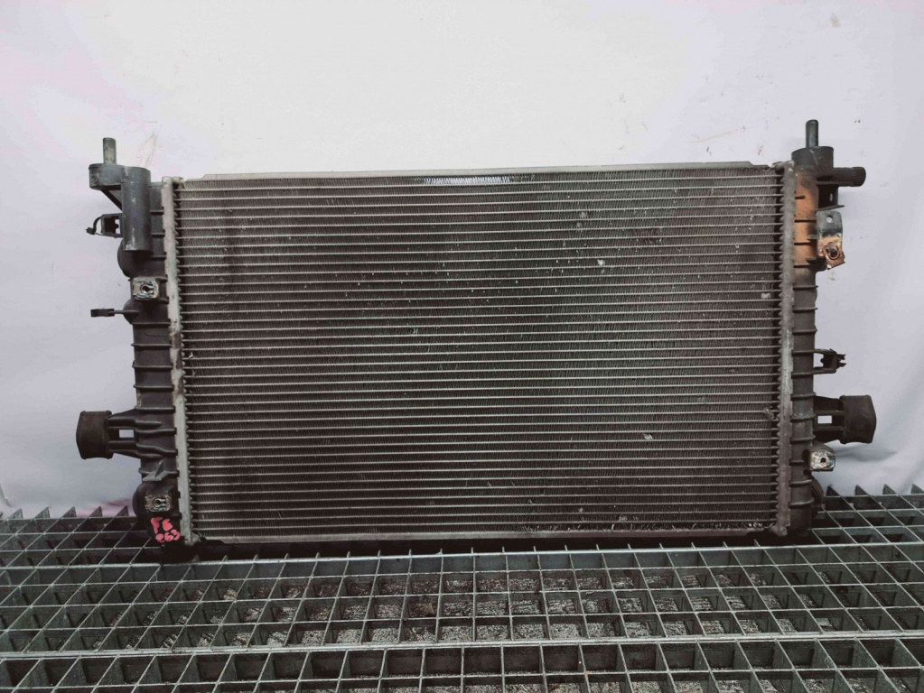Radiator apa Opel Astra J [Fabr 2009-2015] 1312880