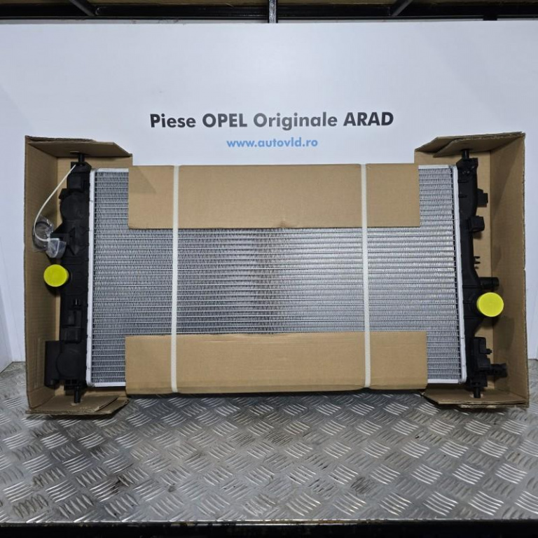 Radiator apa Opel Astra J Facelift 2012-2018 1.7 cdti; 2.0 cdti 37002488