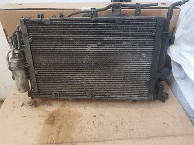 Radiator apa Opel Corsa C 1.0 Z10XEP cod: 13105999