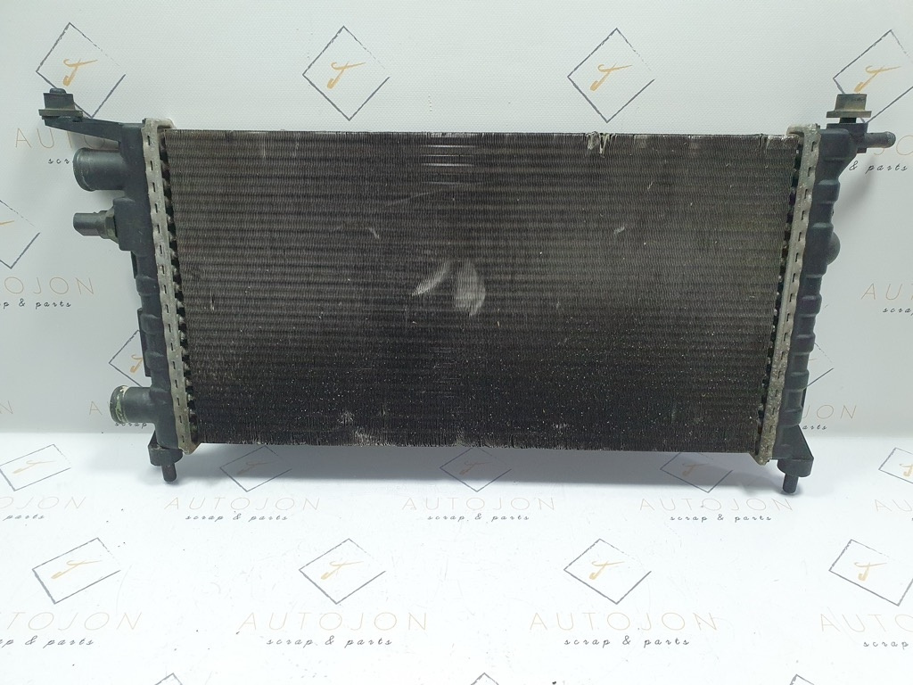 Radiator apa OPEL CORSA C F08, F68, X01 2000 - 2009 8038845