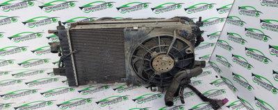 Radiator apa racire motor 13152319 Opel Astra H [2