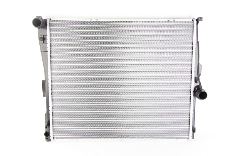 Radiator apa racire motor BMW X3 (E83) NISSENS 60803A