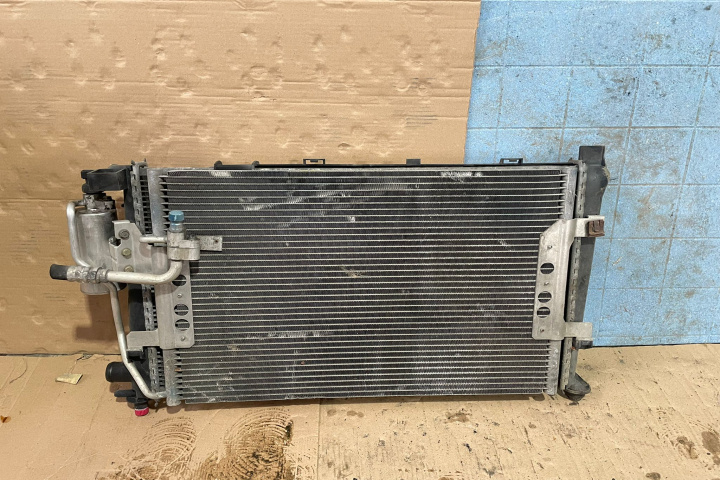Radiator apa racire motor Mercedes-Benz A-Class W1