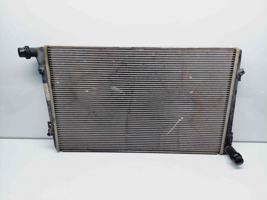 Radiator apa Volkswagen Jetta 3 (1K2) [Fabr 2005-2