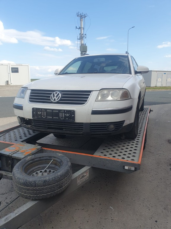 Radiator apa Volkswagen Passat B5 2005 Break 2.0