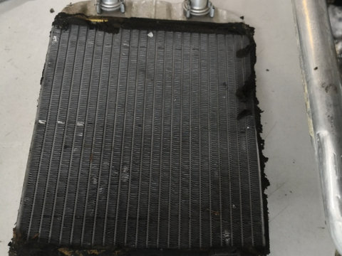 Radiator apa VOLKSWAGEN TRANSPORTER 5 (7HA, 7HH, 7EA, 7EH) [ 2003 - > ] OEM 7h1819121