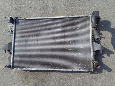 Radiator apa Volkswagen Transporter V 2004 2.5 Diesel Cod motor AXD 130CP/96KW