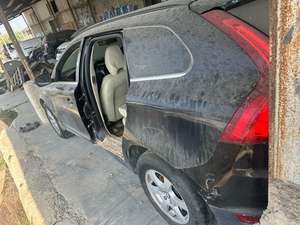 Radiator apa Volvo XC60 2011 hatchback 2