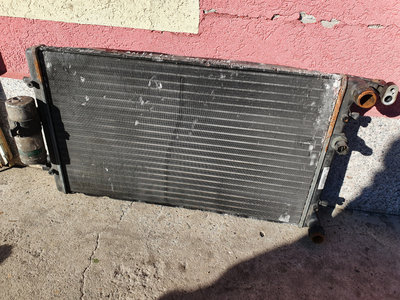 Radiator Apa Vw Golf 4 1.8 i Cod 1J0121253N \ 1J0 