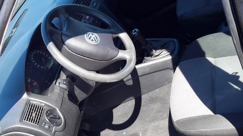 Radiator apa VW Golf 4 2000 break 1.6