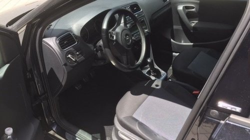 Radiator apa VW Polo 6R 2011 Hatchback 1