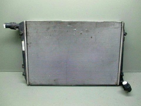 Radiator Apa VW Touran 2005/12-2010/05 2.0 TDI 103KW 140CP Cod 1K0121253AL