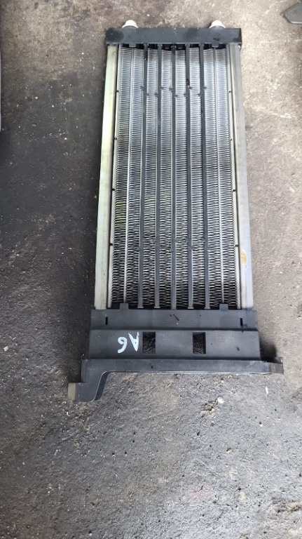 Radiator Auxiliar Audi A6 C6 2.0 DCI 2006