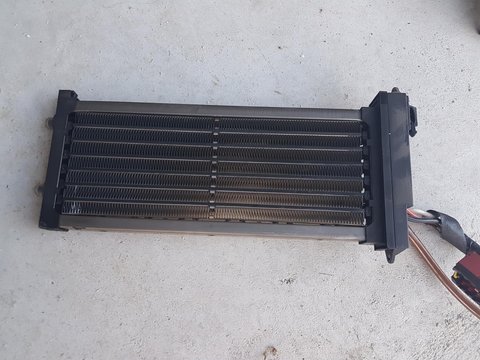 Radiator auxiliar Peugeot 607, 2003, 658349V