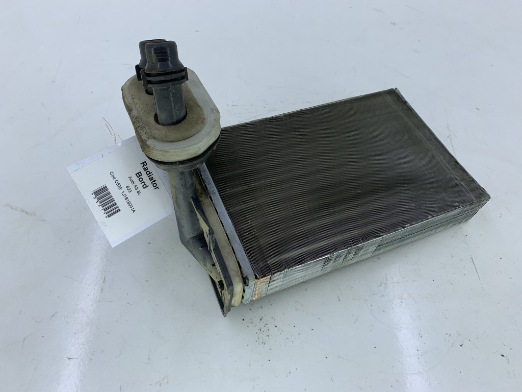 Radiator bord Audi A3 8L 1.6 AKL 1996-2003 1J1819031A DezP: 33511