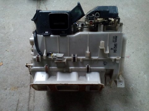 Radiator caldura + motoras / actuatoare + carcasa aeroterma pentru Honda Civic 1997 - 2005