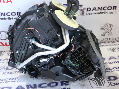 Radiator calorifer caldura sub bord Renault Megane 4 din 2017