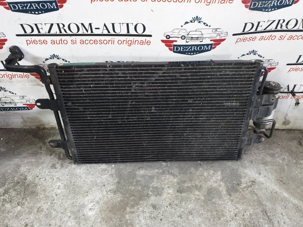 Radiator clima AC Audi A3 8L 1.6 101/102cp cod piesa : 1J0820411D