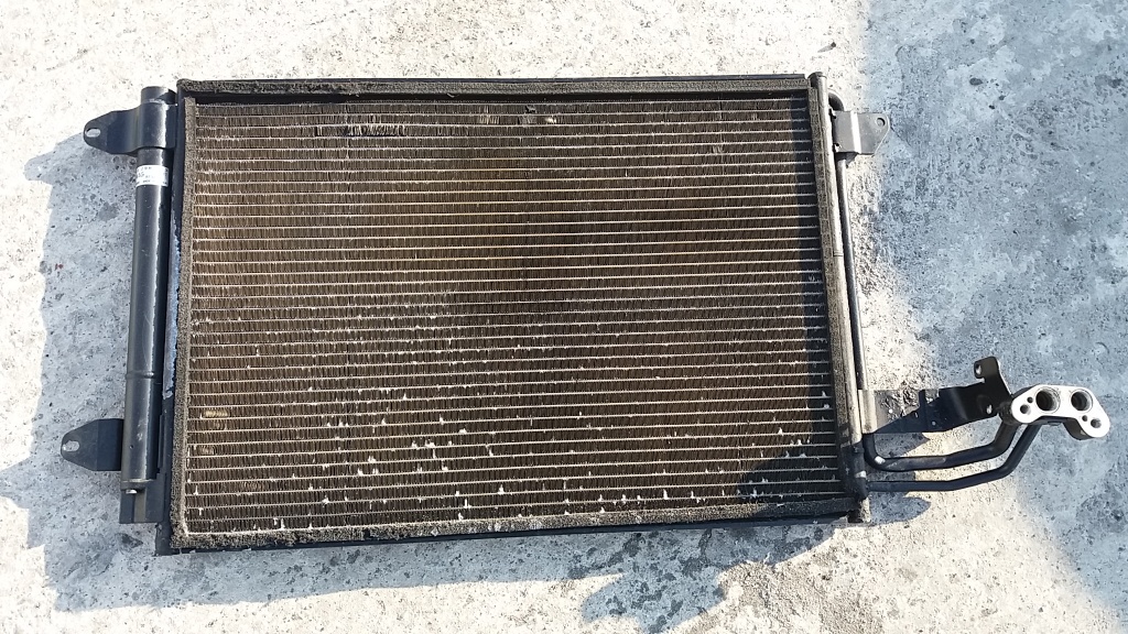 Radiator clima AC VW Golf 5 ORIGINAL stare FOARTE BUNA