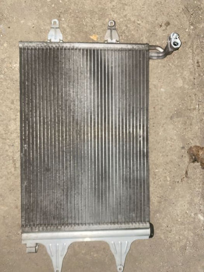 Radiator clima Ac VW Polo 1.2 benzina an 2009