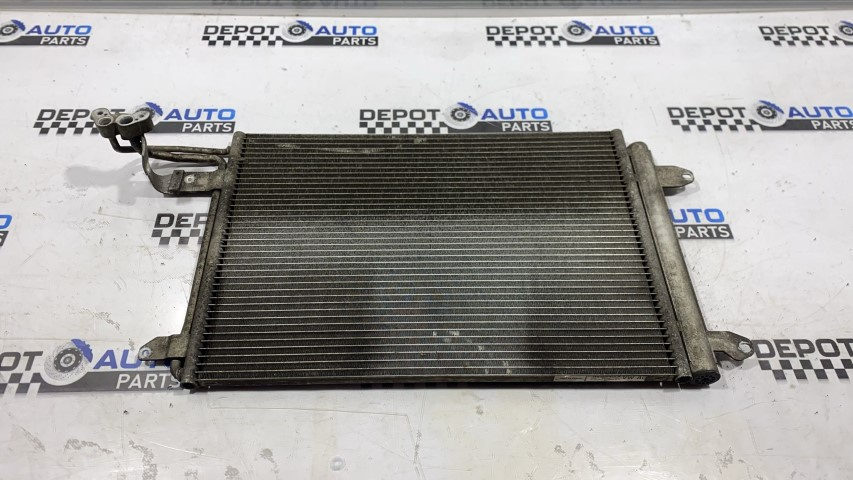 RADIATOR CLIMATIZARE VW GOLF 6 2010 1.6 TDI CAYC COD 1K0 820 411 N / 1K0820411N (id: 621)