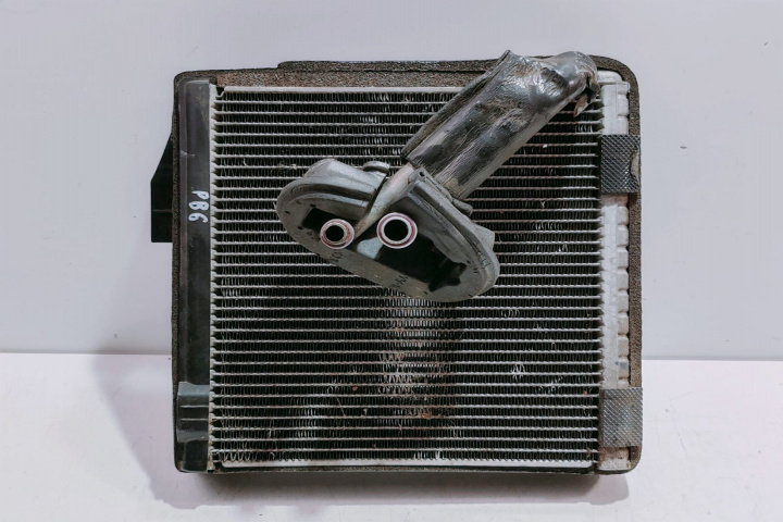 Radiator habitaclu 3C1920103B Volkswagen VW Golf 5