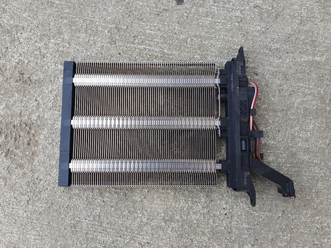 Radiator incalzire auxiliara VW Passat B7, 2011, 1K0963235F