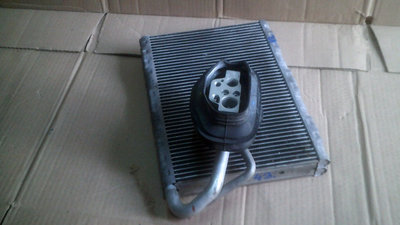 Radiator incalzire bord, aeroterma Audi A4 B8, H14