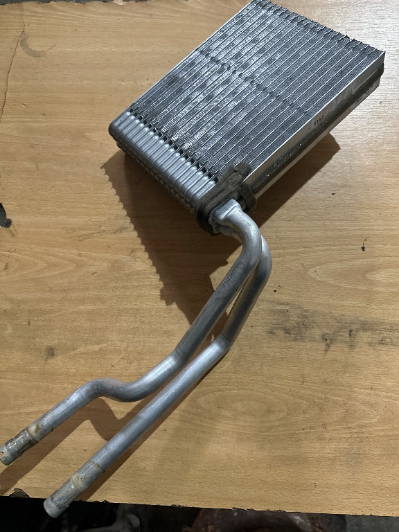Radiator incalzire bord VPAMFH18476FB Ford Kuga 2 