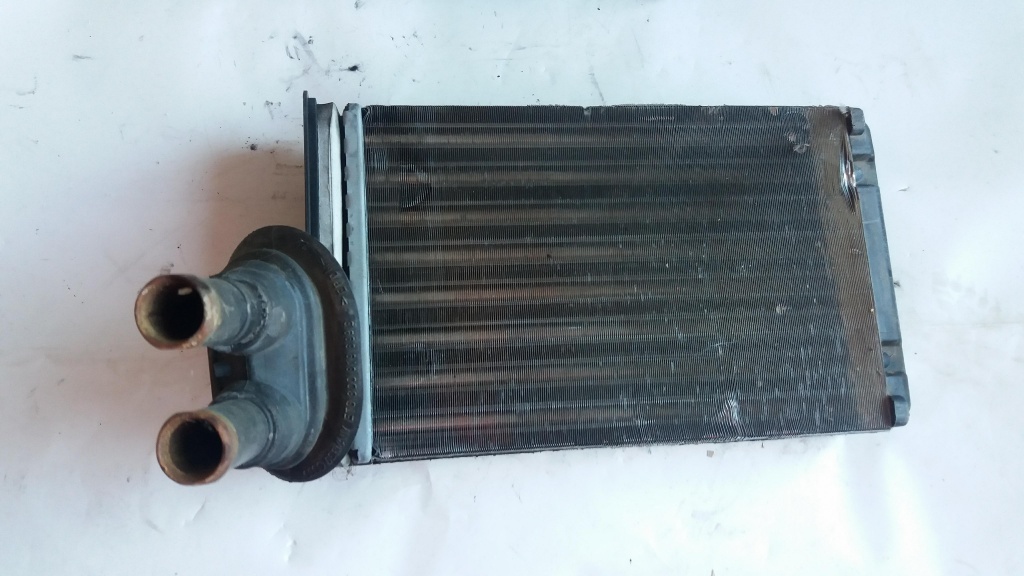 Radiator incalzire vw passat 1.9 tdi 2.0tdi 8d2819031a